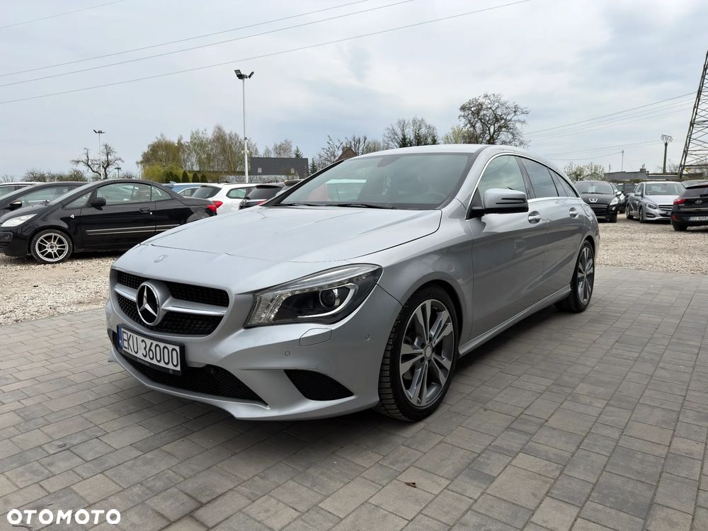 Mercedes-Benz CLA 200 d 7G-DCT - 21