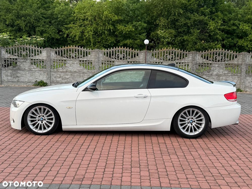 BMW Seria 3 330d M Sport Edition - 7