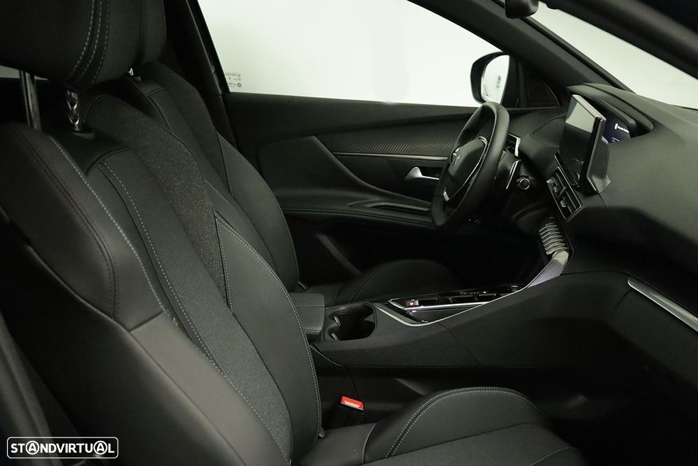 Peugeot 3008 1.2 Hybrid Allure Pack e-DCS6 - 19