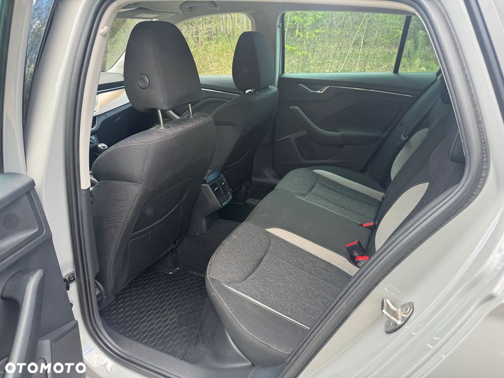 Skoda Scala 1.0 TSI Style - 24