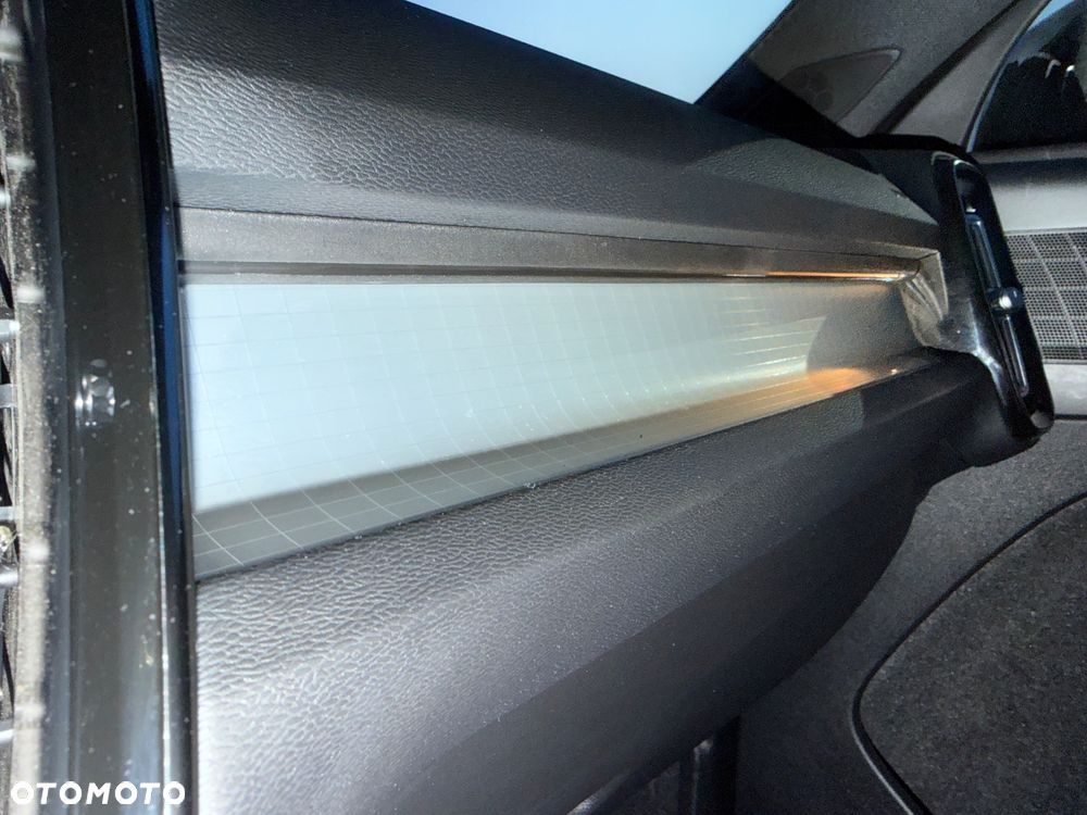 Volvo XC 40 B3 Plus Bright - 30