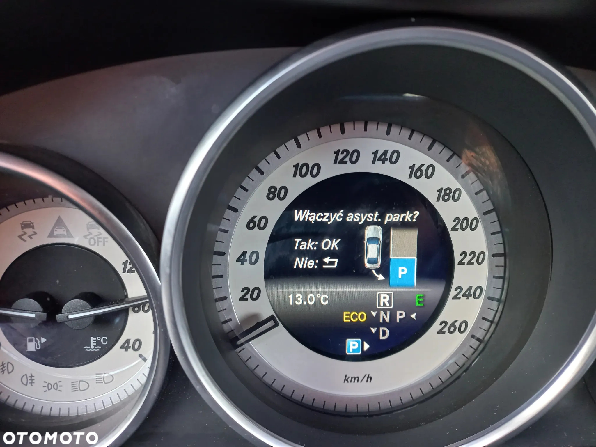 Mercedes-Benz Klasa E 350 BlueTEC Coupe 7G-TRONIC - 21