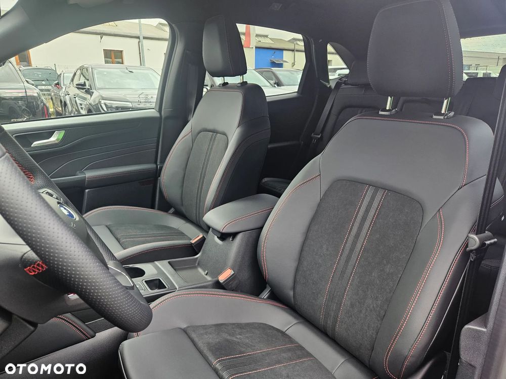 Ford Kuga - 15