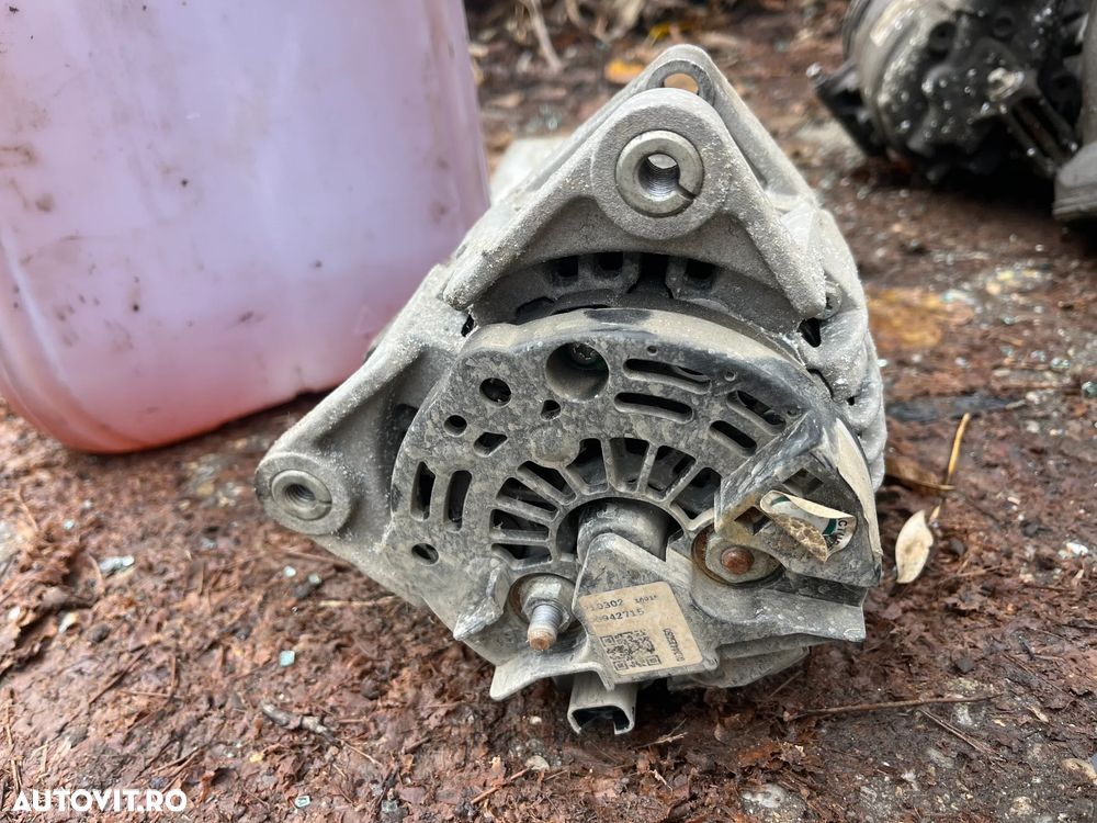 Alternator Opel Zafira B facelift 1,6 benzina Z16XER 2008 85kw - 5
