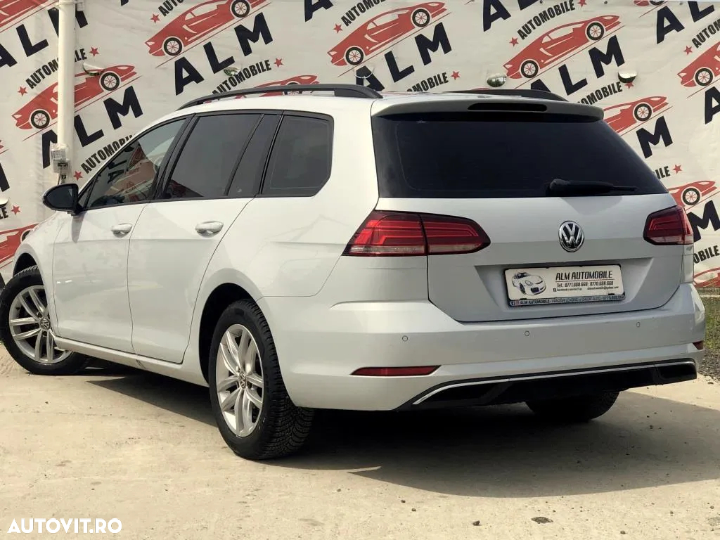 Volkswagen Golf 1.6 TDI Trendline - 8