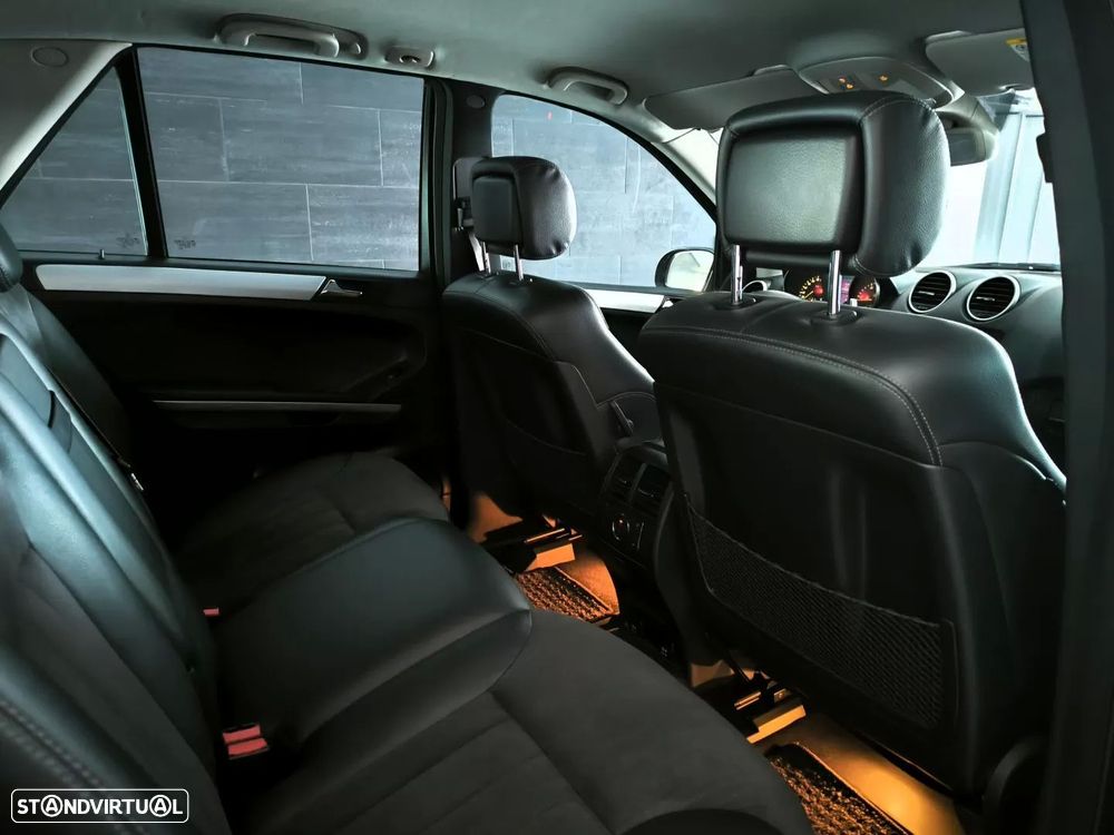 Mercedes-Benz ML 320 CDI - 26