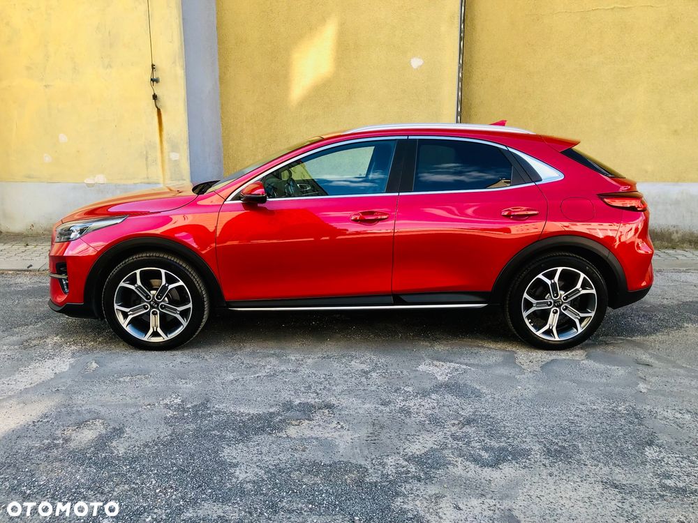 Kia XCeed 1.6 CRDi SCR L Business Line - 4