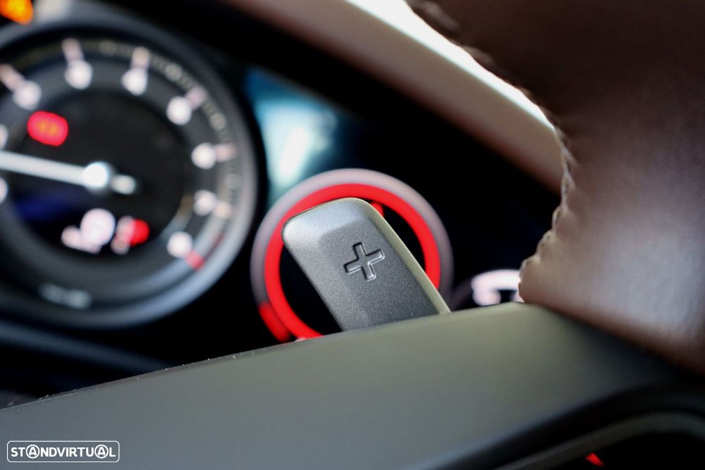 Porsche 911 (992) Carrera 4 PDK - 35