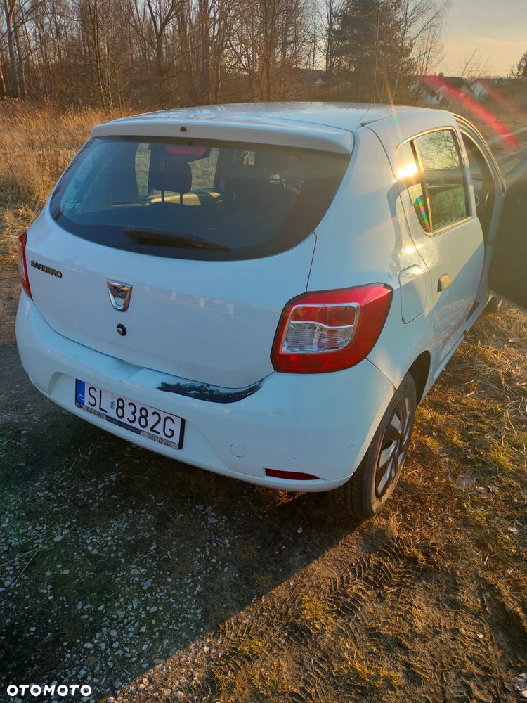Dacia Sandero 1.2 16V Ambiance EU6 - 7