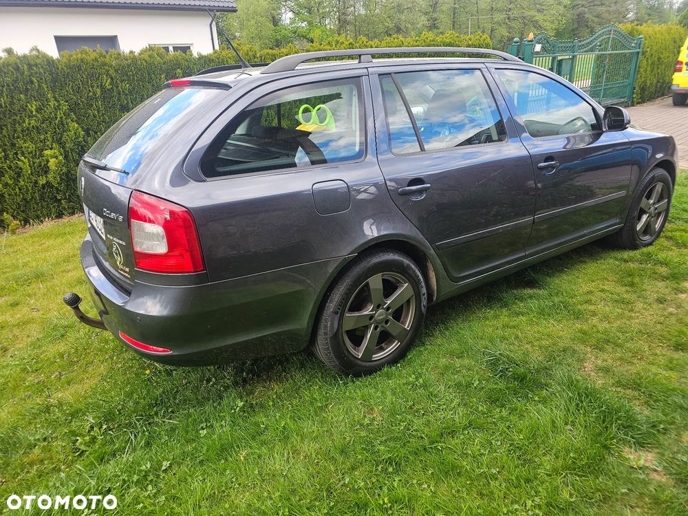 Skoda Octavia 2.0 TDI DPF DSG Ambition - 4