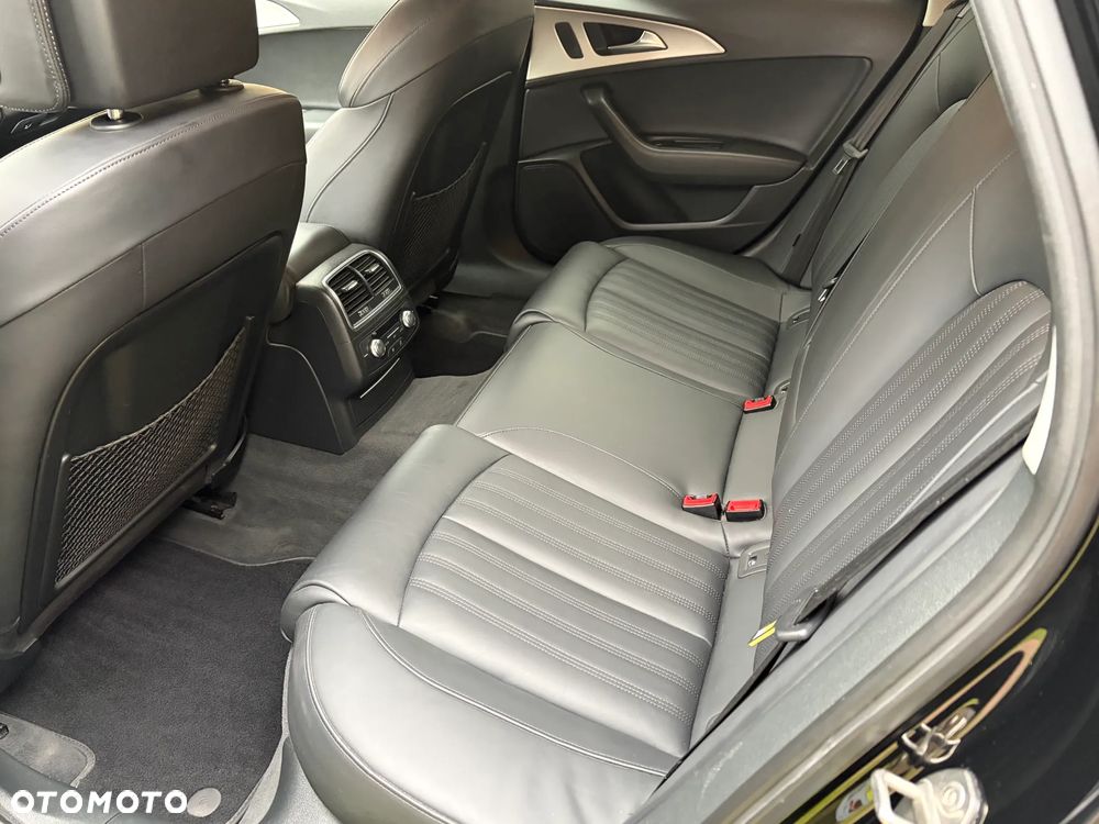Audi A6 Avant 2.0 TDI Ultra S tronic - 12
