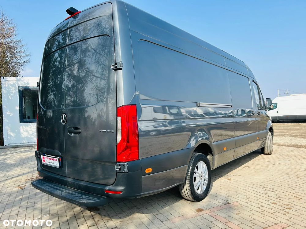 Mercedes-Benz sprinter - 14