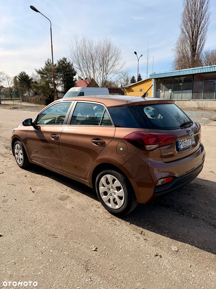 Hyundai i20 1.2 Comfort - 10
