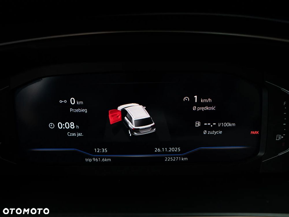 Volkswagen Tiguan - 17