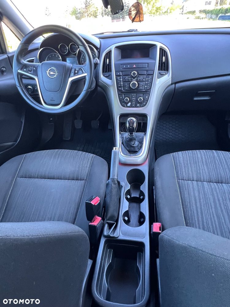 Opel Astra 1.6 Enjoy - 18