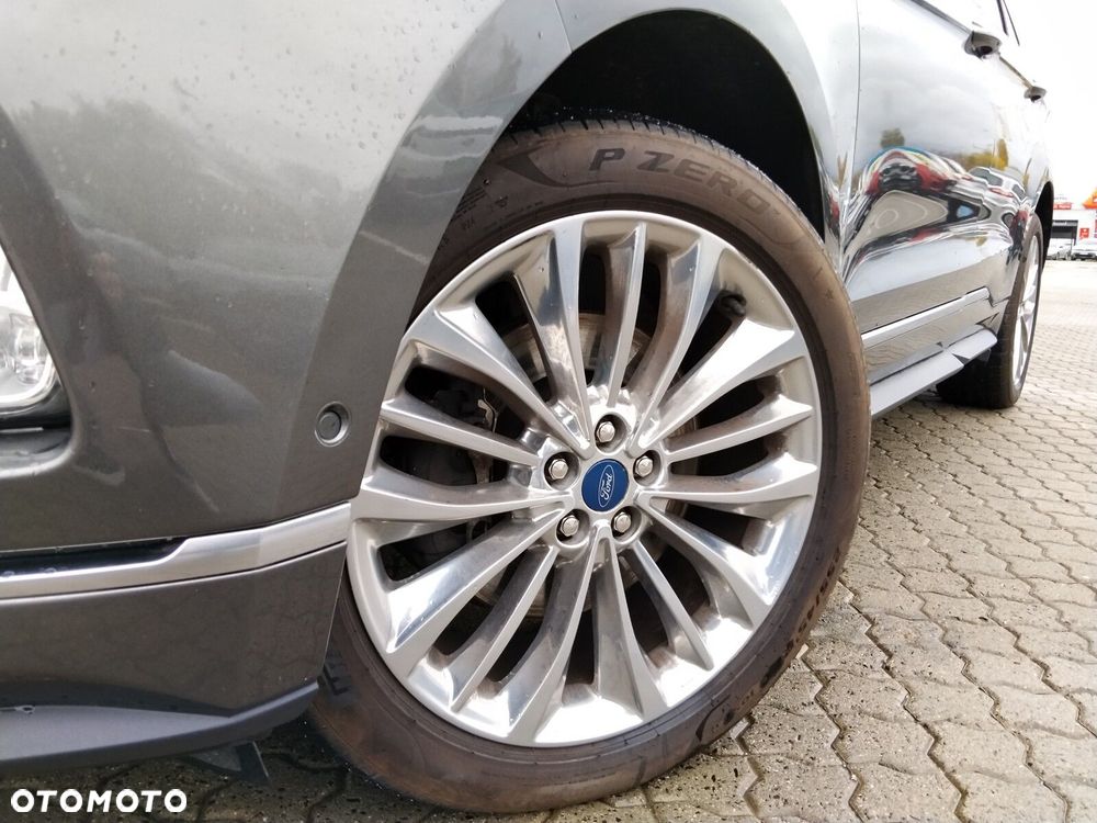 Ford Edge 2.0 EcoBlue Twin-Turbo 4WD Vignale - 13