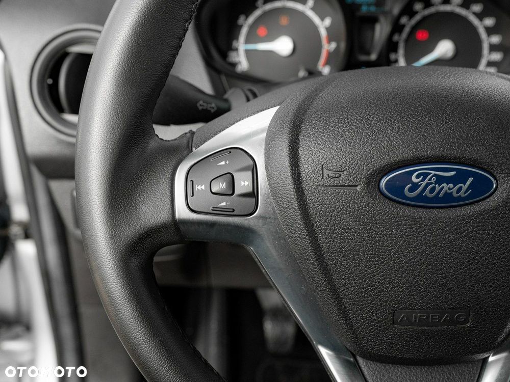 Ford Transit Courier 1.0 EcoBoost Trend - 17