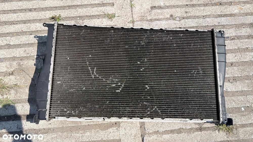 CHŁODNICA WODY BMW E90 E91 E92 E87 E81 E82 7810271 - 2