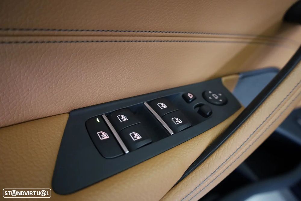 BMW 530 e iPerformance Line Luxury - 53