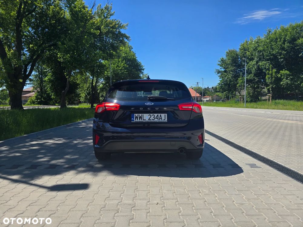 Ford Focus 1.5 EcoBoost Titanium Business - 4