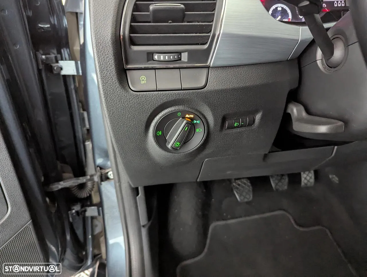 Skoda Fabia 1.0 TSI Active - 24