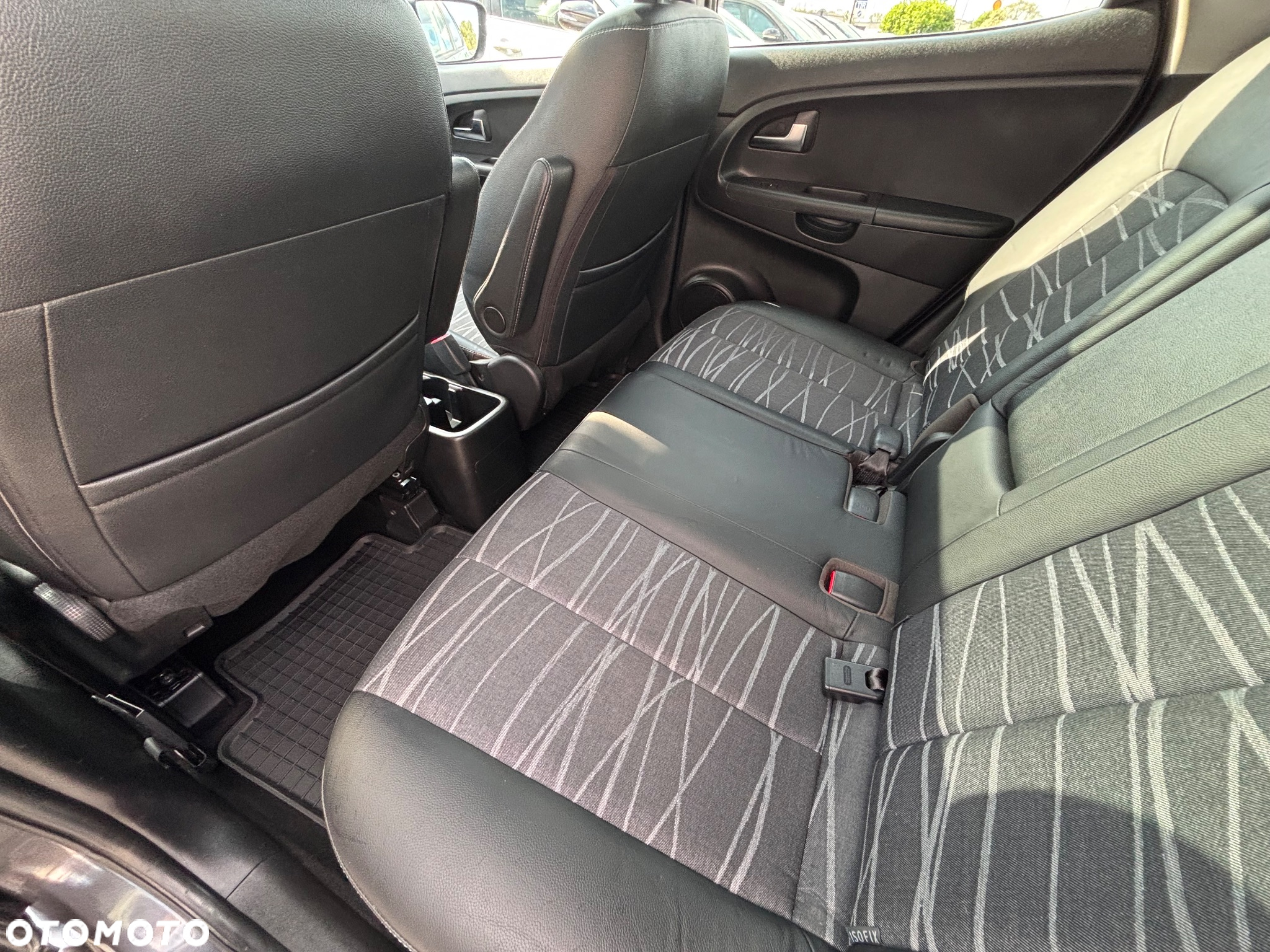 Kia Venga 1.6 CVVT Automatik Mind - 25