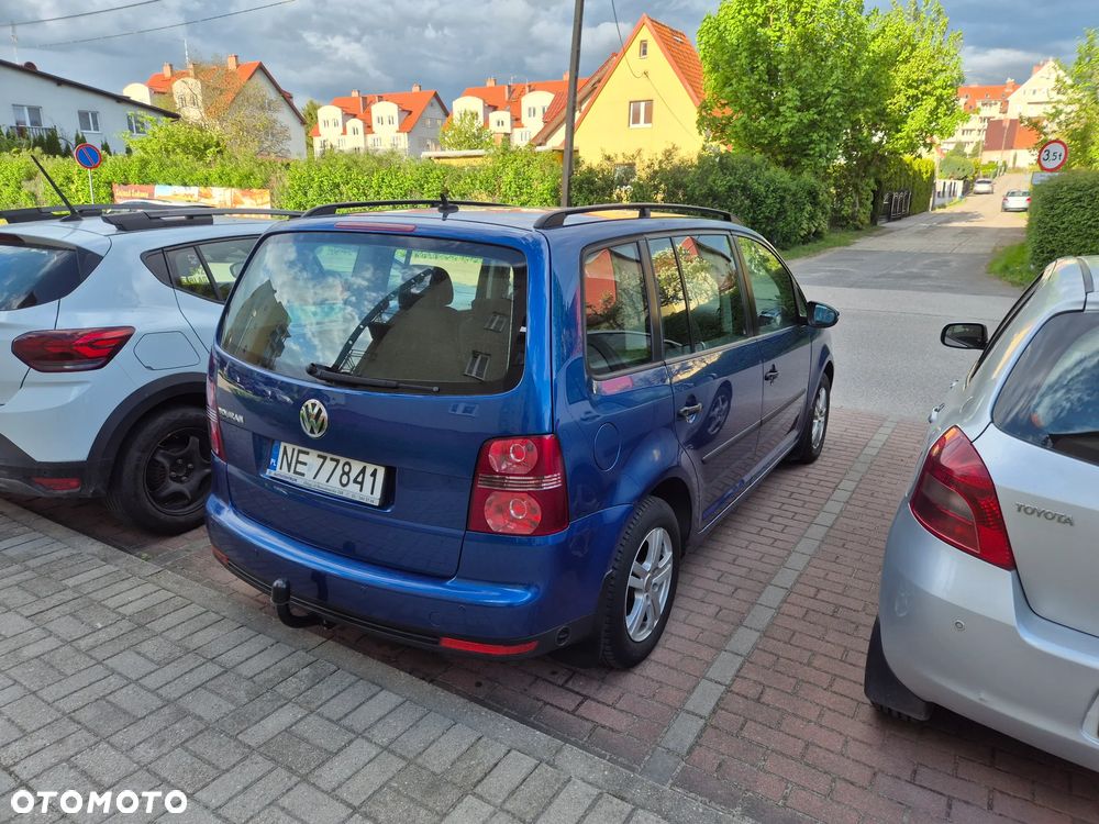 Volkswagen Touran 1.6 Trendline - 3