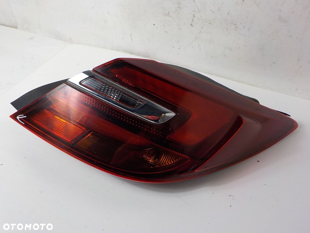 OPEL INSIGNIA A HB LIFT LAMPA PRAWA TYŁ TYLNA UK - 2