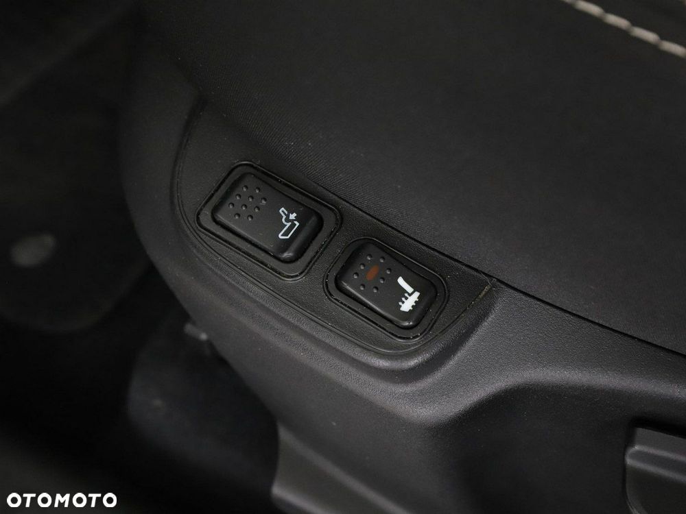 Fiat 500L 1.4 16V Trekking - 36