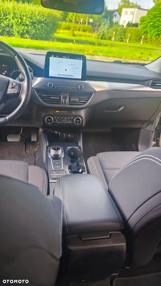 Ford Focus 2.0 EcoBlue Titanium - 14