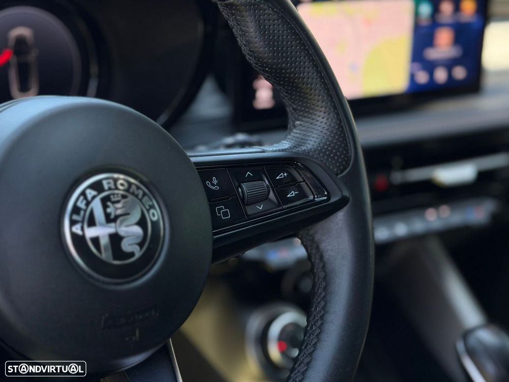 Alfa Romeo Tonale 1.3 Plug-In Hybrid TI e-AWD - 36