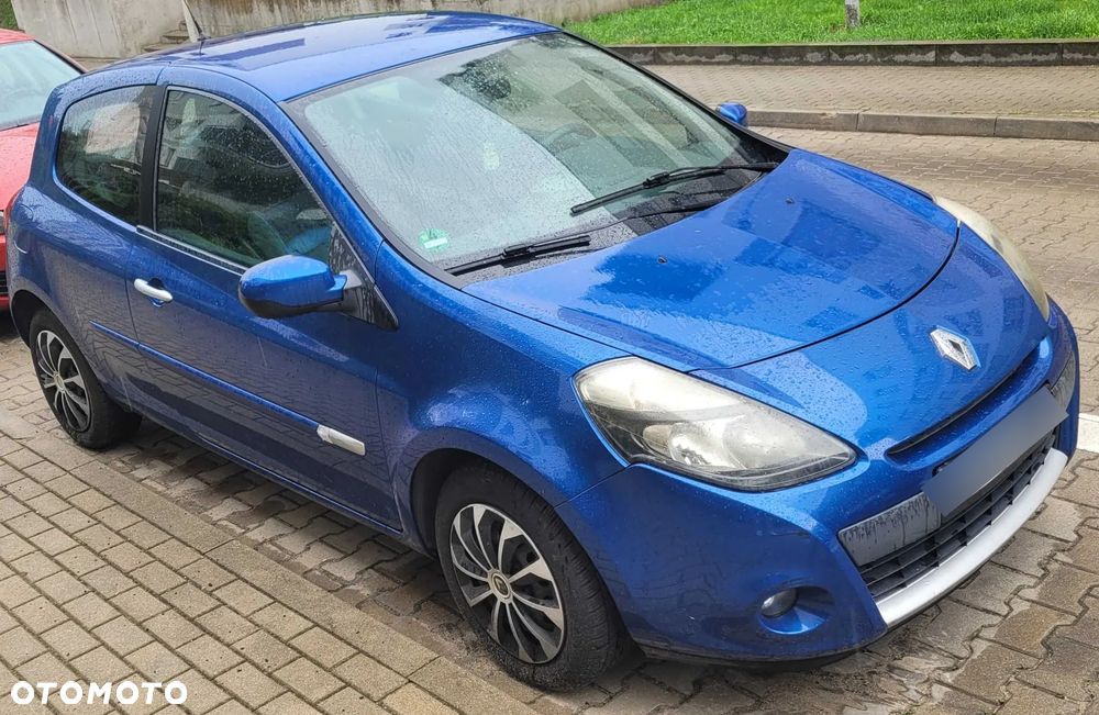 Renault Clio - 2
