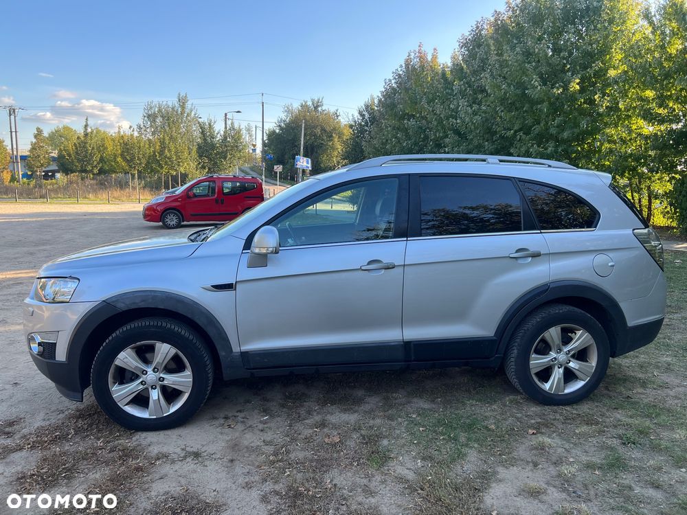 Chevrolet Captiva 2.2 d LTZ - 2