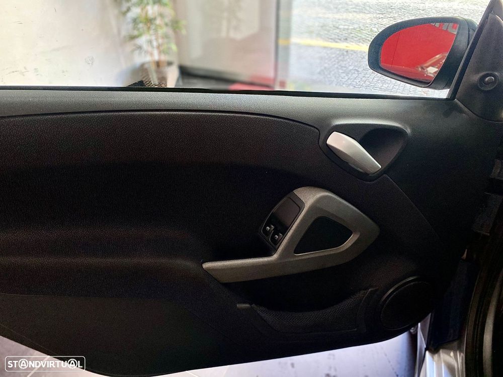 Smart ForTwo Coupé cdi softouch black&white limited dpf - 15