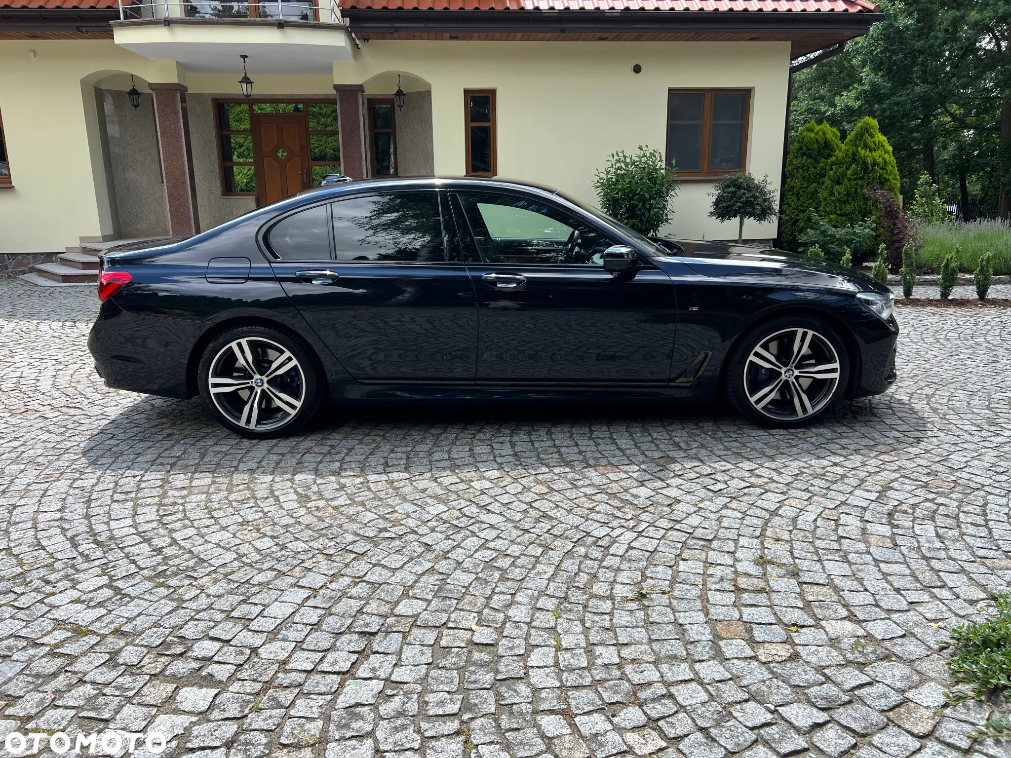 BMW Seria 7 740d xDrive - 8