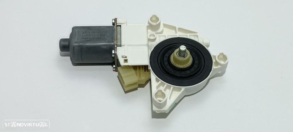 MOTOR ELEVADOR FRENTE DIREITO MERCEDES CLASE M (W164) 320 / 350 CDI (164.122) - 5