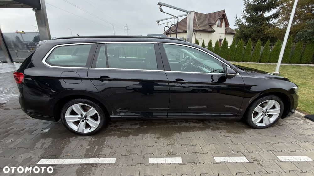 Volkswagen Passat - 5