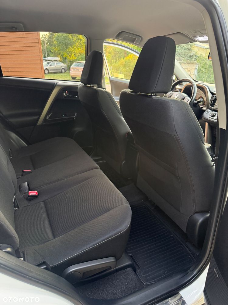 Toyota RAV4 2.0 Premium - 17