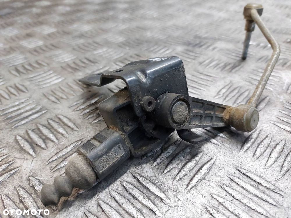 CZUJNIK POZIOMOWANIA ŚWIATEŁ XENON PRZÓD NA MIEJSCU AUDI A6 C6 1T0907503 - 3