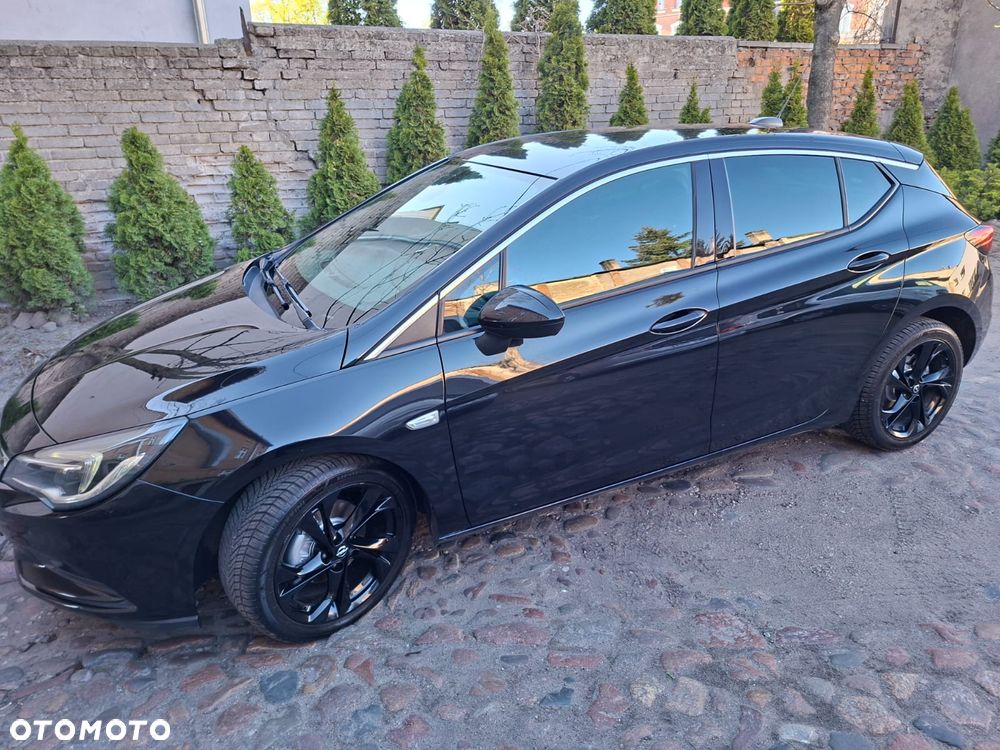 Opel Astra 1.6 CDTI Dynamic - 1