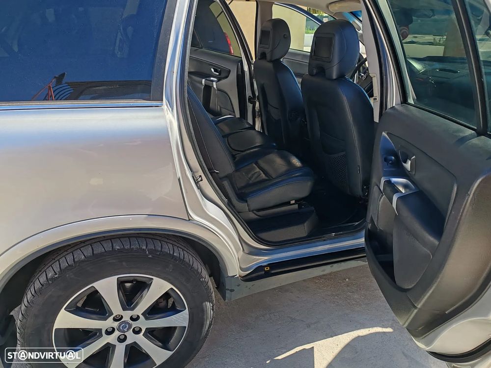 Volvo XC 90 D5 Executive - 19
