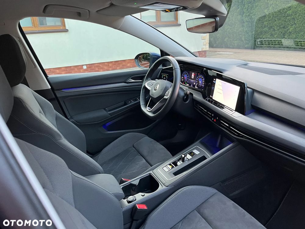 Volkswagen Golf - 39