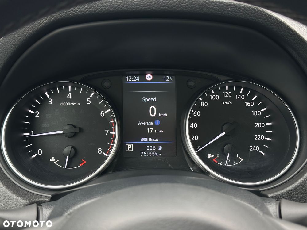 Nissan Qashqai 1.3 DIG-T Tekna DCT - 28