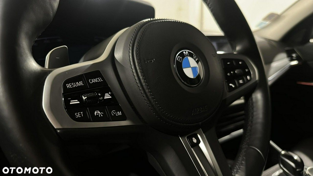 BMW Seria 3 - 21