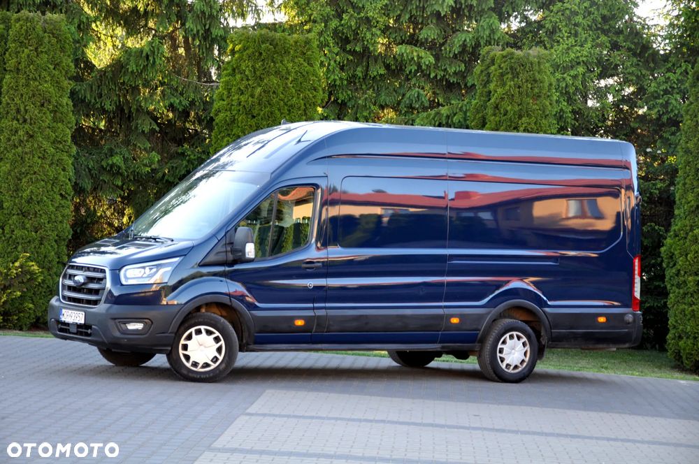 Ford Transit - 1