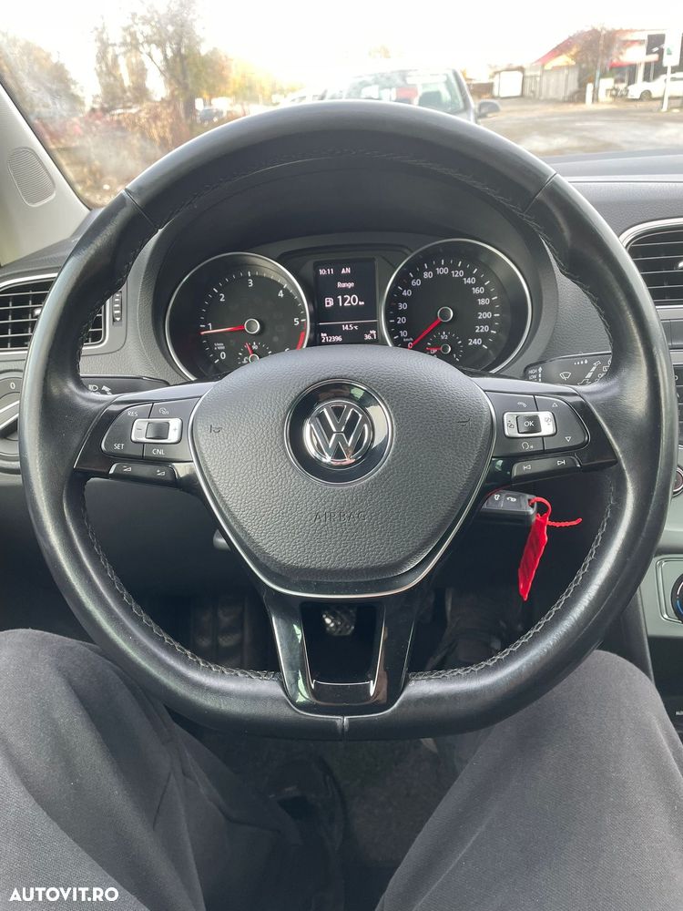 Volkswagen Polo 1.4 TDI (Blue Motion Technology) Highline - 9