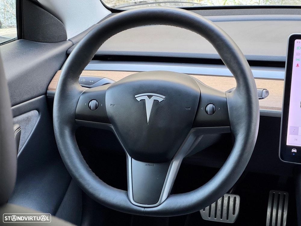 Tesla Model 3 Performance Dual Motor AWD - 35