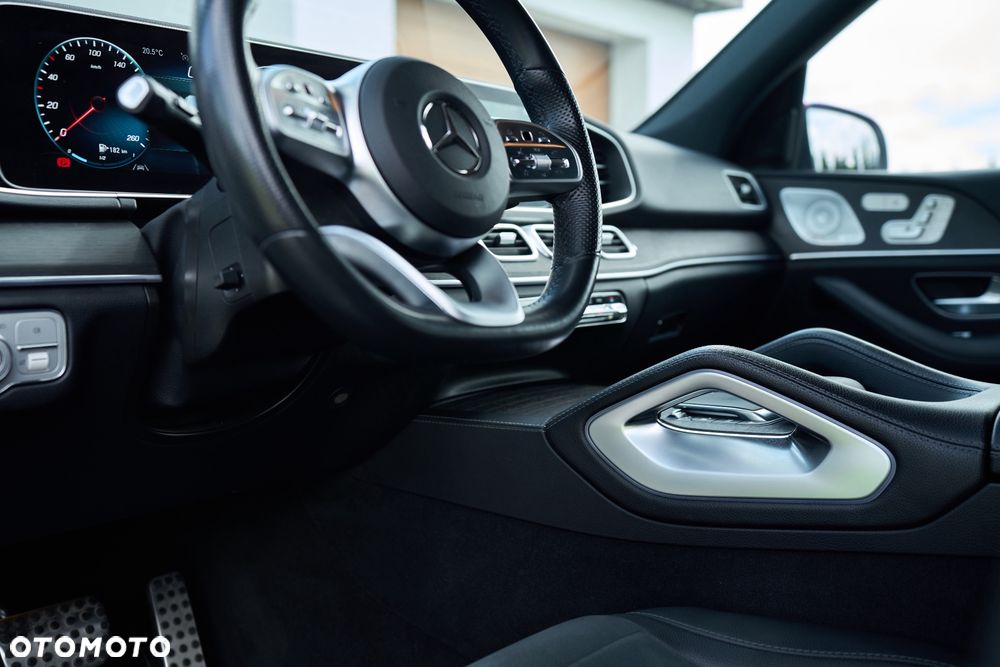 Mercedes-Benz GLE - 28