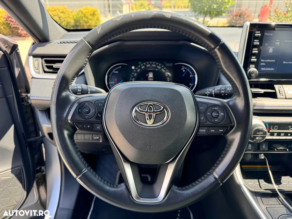 Toyota RAV4 - 12