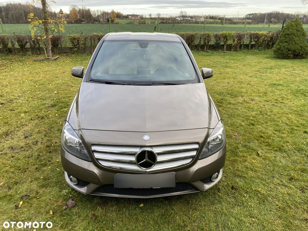 Mercedes-Benz Klasa B 180 7G-DCT - 9